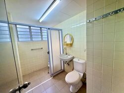 Lakeview Estate (D20), Apartment #566175841